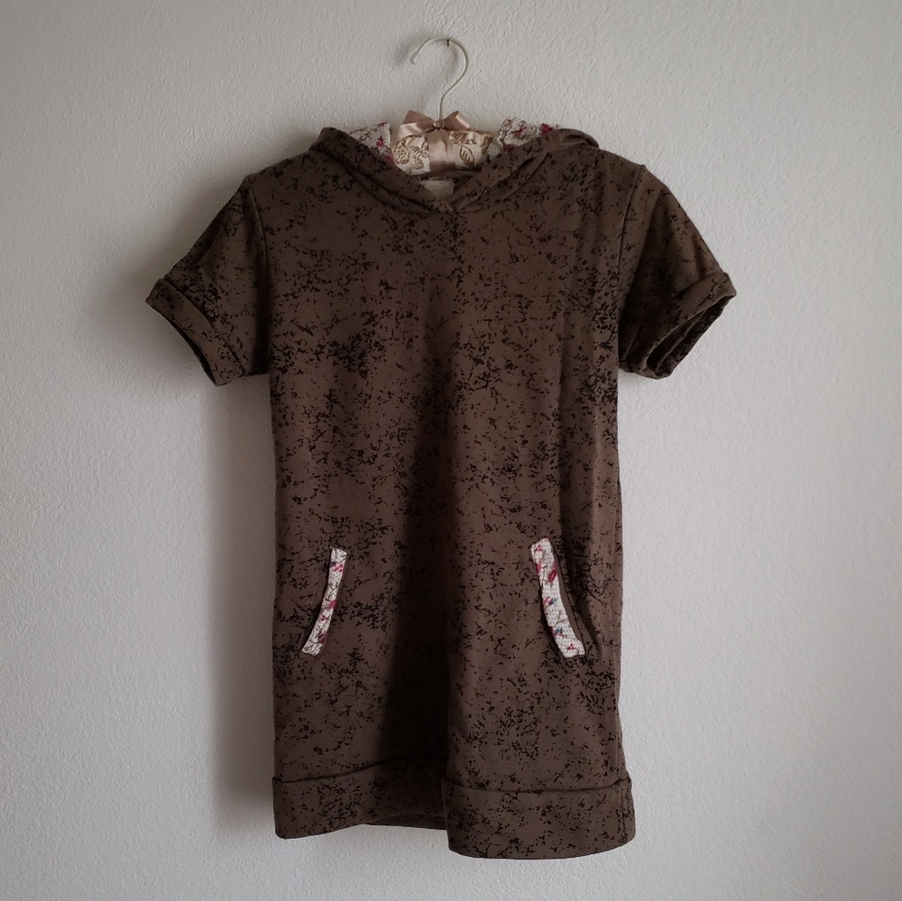 Brown short sleeve hoodie
